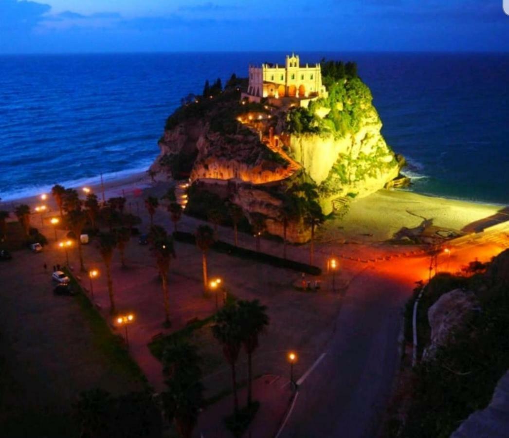 Residenza Danidea Bed & Breakfast Tropea Exterior photo